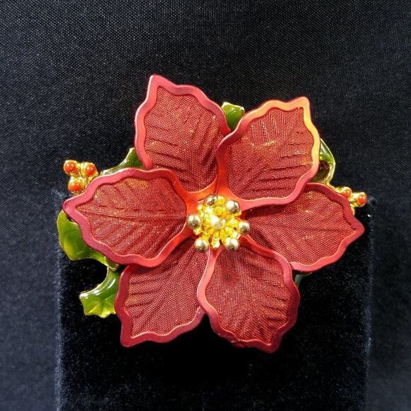 K.C. Red Mesh Poinsettia Enamel Flower Brooch Gold Tone Vintage 1980s Holiday - Picture 8 of 10